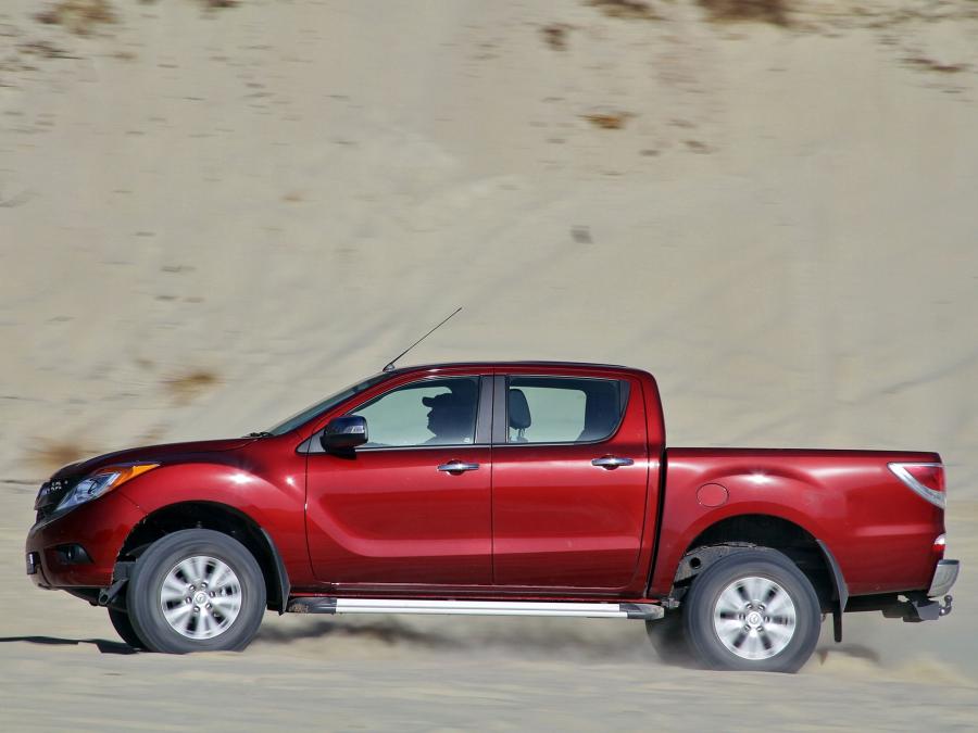  Mazda BT-50 Double Cab 2012 года  (ZA) (фото 16 из 27)